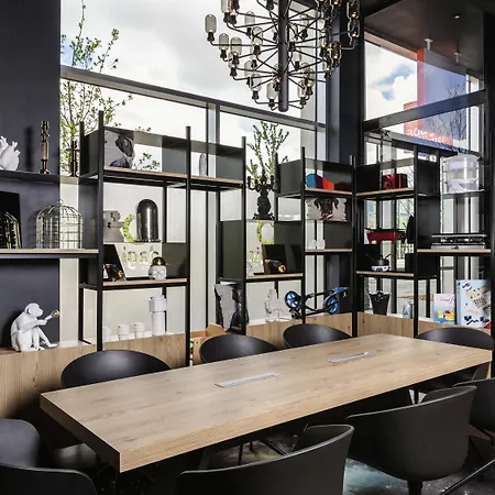 Adagio Access Saclay Palaiseau