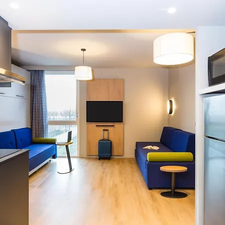 Adagio Access Saclay 3* Палезо