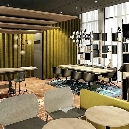 Aparthotel Adagio Access Saclay 3*
